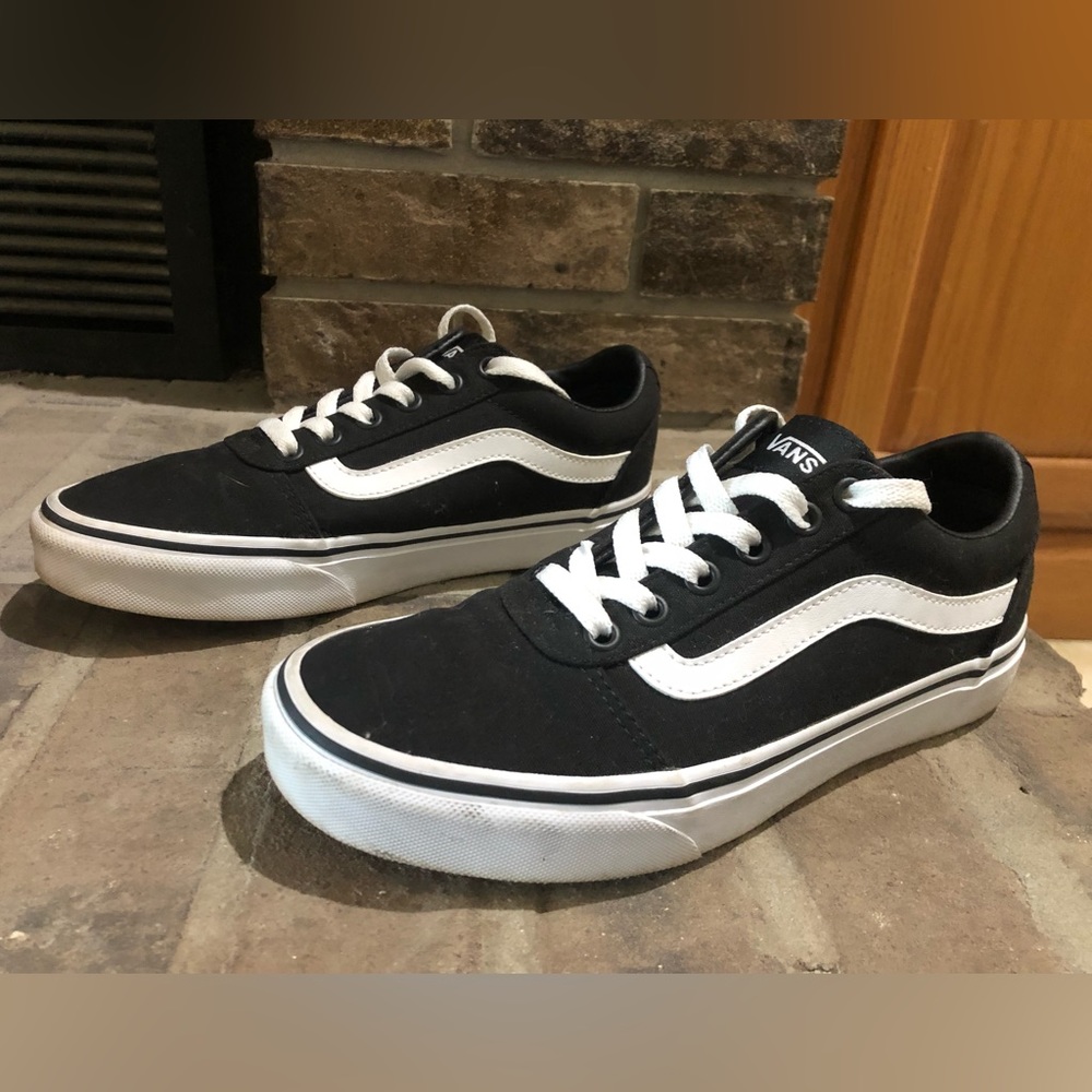 Vans black and with lace up sneakers